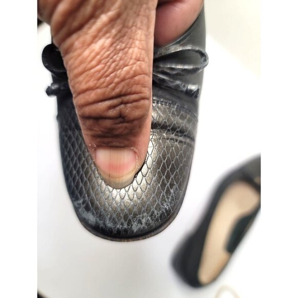 Vintage Salvatore Ferragamo Black Leather Heels With Bow & Textured Toe Women's - Picture 9 of 10